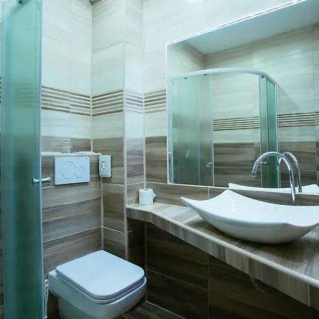 Hotel Central Sala מלון Sala